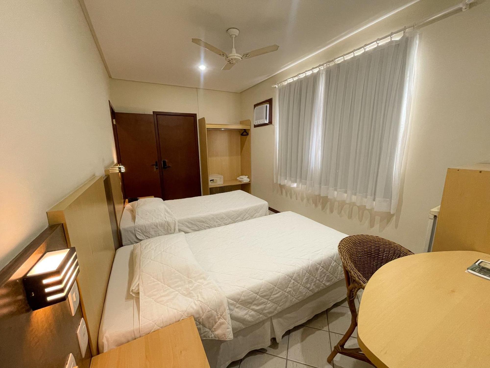 Hotel Plaza Mar Вила Веля Екстериор снимка